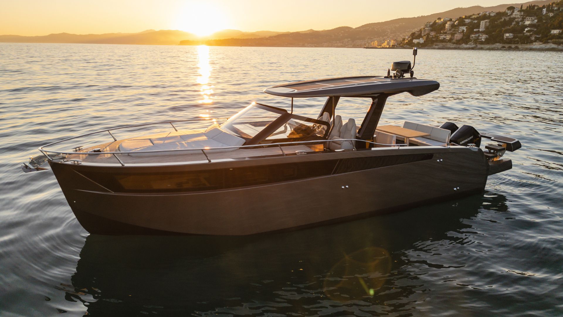 Luxia 375 Gts — photo 2