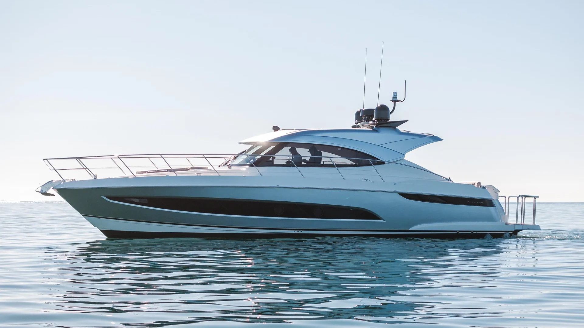 Riviera 4800 Sport Series II Platinum — photo 4