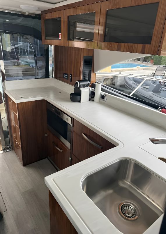 Riviera 4800 Sport Series II Platinum — photo 14
