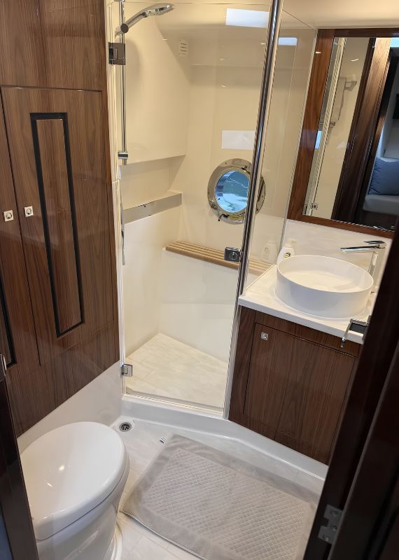 Riviera 4800 Sport Series II Platinum — photo 18