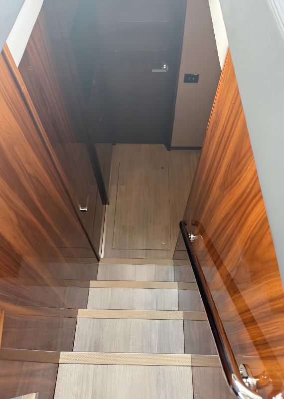 Riviera 4800 Sport Series II Platinum — photo 15