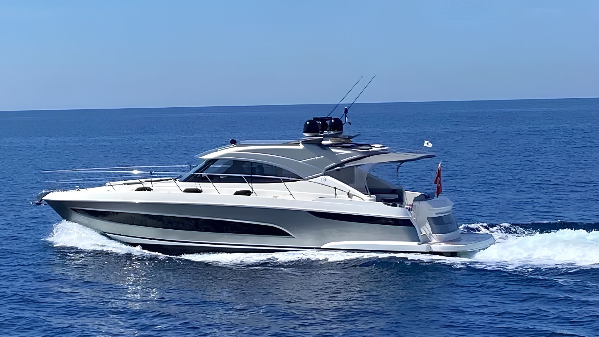 Riviera 4800 Sport Series II Platinum